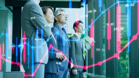 「つみたて投資」と「一括投資」のどちらが私に適していますか？