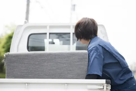 宅配で不用品を買い取ってもらえる？漫画一冊で「1000円」を超える場合があるって本当？