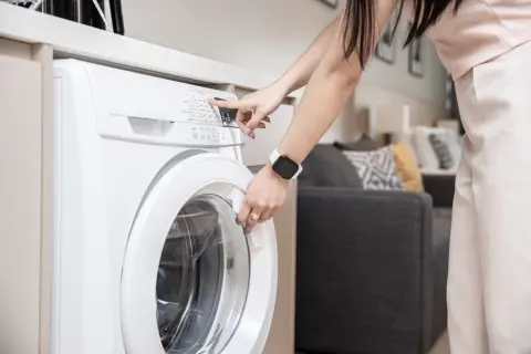 洗濯は「夜」派？ 「昼」派？ 「洗濯＋乾燥」の電気料金を比較