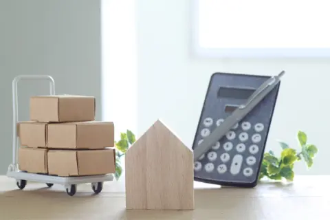 退去する家から返ってくる「敷金」を引っ越し先の「初期費用」にあてたいです。敷金は「いつ頃」返ってくるのでしょうか？