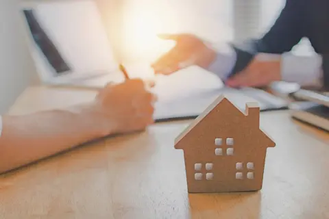 不動産を売却したときの「税金」はどう計算するのでしょうか？ 控除・特例を使って「安く」なることはありますか？