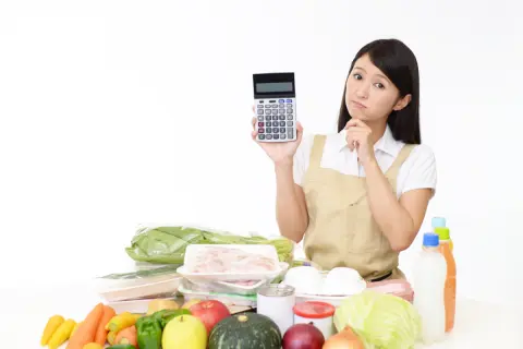 毎日自炊しているのに食費が月に「3万円」かかっています。外食と比べて本当にコスパがいいの？