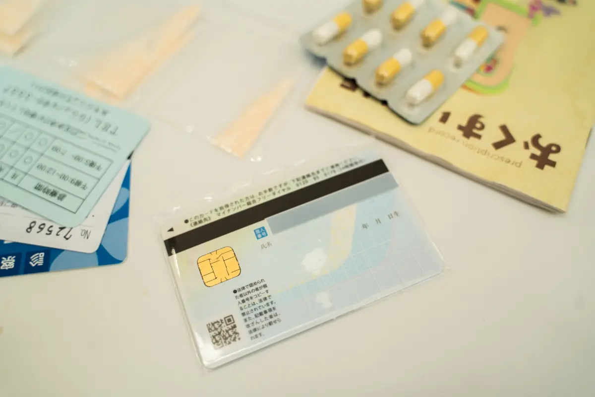 「マイナ保険証」を使い始めて4ヶ月。「窓口負担が安くなる」と聞いたのですが、あまり実感がありません…。実際「紙の保険証」と医療費は変わっているのでしょうか？