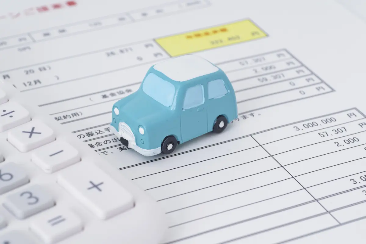 「500万円以上」する車を一括で購入したという友人。私はいつも「ローン」なのですが、車は「一括購入」が一般的なのでしょうか…？