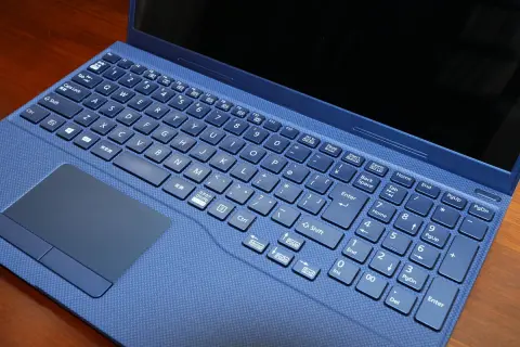 ゲーム好きの夫が「30万円以上」もするパソコンが欲しいと言い出しました…。「10万円程度」で買えるパソコンもあるようですが、なにが違うのでしょうか？