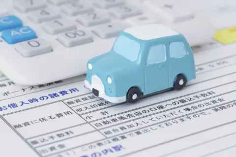 来月「6回目の車検」を迎える私の愛車。「税金が高くなる」そうですが、思い切って乗り換えた方がお得でしょうか？
