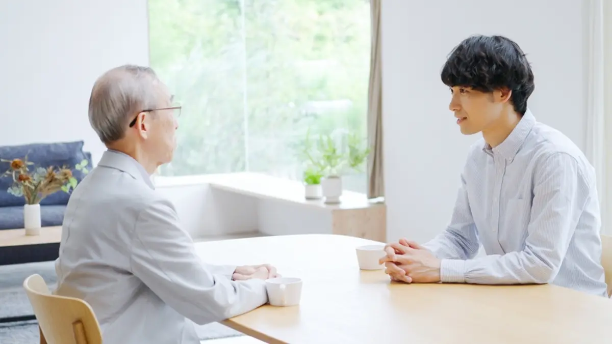 就職1年目の息子が「今の仕事に向いてないかも」と退職を考えています。親としてはキャリアも考え「3年はがんばれ」と言うべきですか？ 転職を応援すべきでしょうか…？