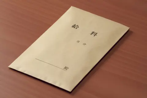 「言語聴覚士」の年収は？専門課程を卒業するまでの費用はどのぐらいかかる？