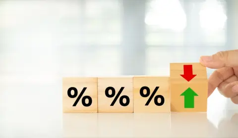 【2025年3月から】大手銀行3行が「普通預金」の金利を引き上げ！ 金利上昇の「メリット・デメリット」は？ 住宅ローンへの影響も解説