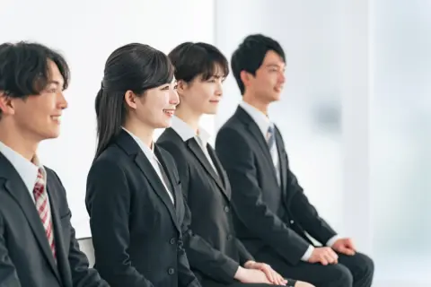 普通科の高校に通う子どもの就職先が決まりません……。やはり「商業」や「工業」などの専門科目がある高校の方が就職率は高いのでしょうか？