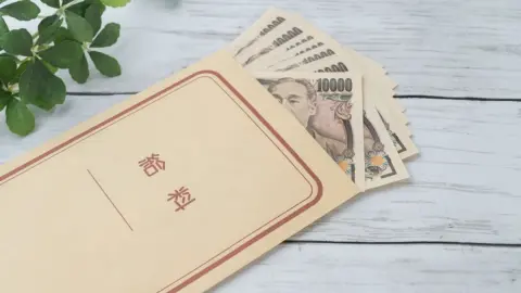 「地下鉄の運転士」になるために必要な「資格」は？ 「平均年収」はどのくらい？