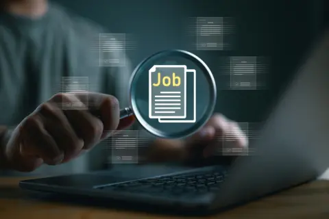 転職活動で想定年収が「350万～1000万」の求人がありました。本当に年収1000万円の可能性はあるのでしょうか？