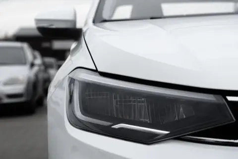 教習所の料金も値上げ！ 免許を取るためにいくらくらいかかる？