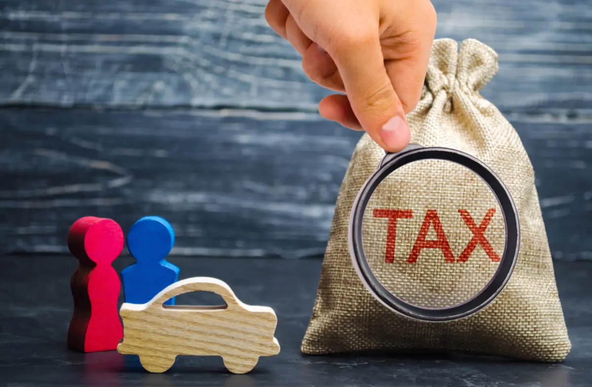 夫が郵送物の「住所変更」を忘れてしまい、5万円程度かかる「自動車税」の通知を見落とし！→遅れて支払う場合、「延滞金」はどのくらいかかりますか？