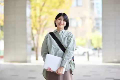 来年、子ども2人が「大学」と「専門学校」へ進学予定です。世帯年収「600万円」ですが、奨学金を利用せずに行かせることは可能ですか？