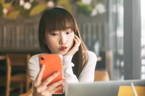 一人暮らしでそんなに使っていないはずなのに、電気代が毎月「1万円」近くかかっています…何が原因なのでしょうか？