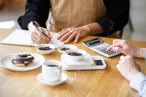 野菜が高い！ 米が高い！ ガソリンが高い！ どのくらい値上がりしているの？ すぐできる対応策とは？