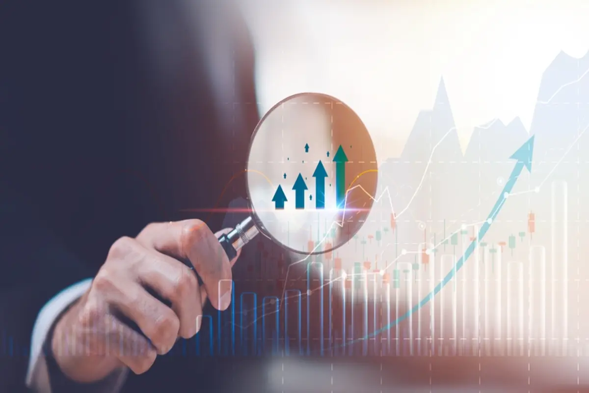 40歳から始めるなら「NISA」と「iDeCo」どっち？1000万円を目標額としてシミュレーション