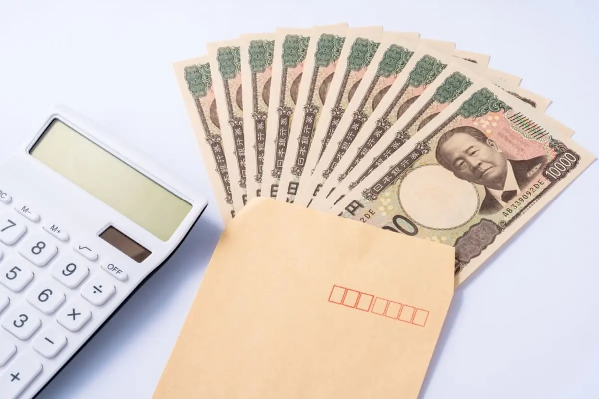 4月から都内で一人暮らしを始めた大学生の息子。月10万円の「仕送り」にも贈与税はかかってしまいますか…？