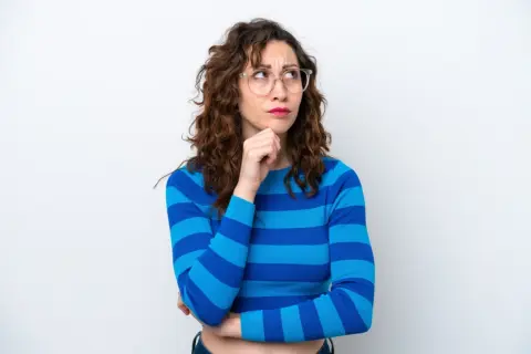 父の荷物から「1万円分のオレンジカード」が5枚出てきました。今でも換金はできるのでしょうか？