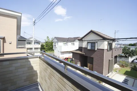 隣に家を建てた夫婦が「定年して地元に帰ってきた」と話していました。定年後に「住宅ローン」を組むって大丈夫なのでしょうか…？