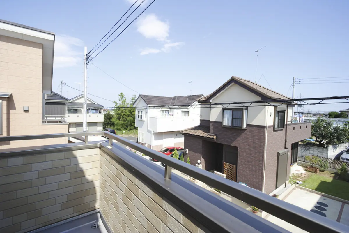 隣に家を建てた夫婦が「定年して地元に帰ってきた」と話していました。定年後に「住宅ローン」を組むって大丈夫なのでしょうか…？