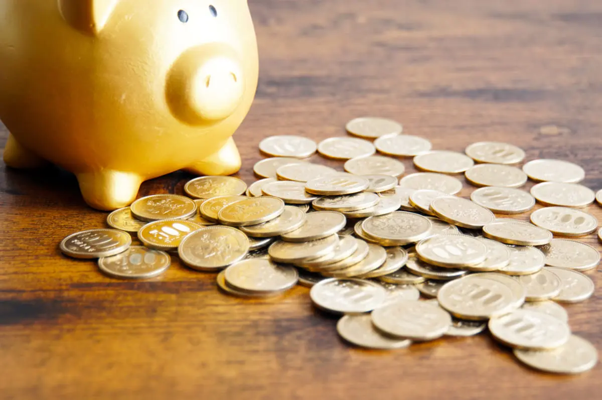 3年間で500円玉貯金が「10万円」貯まりました。入金手数料ってどのくらいかかるのでしょうか？