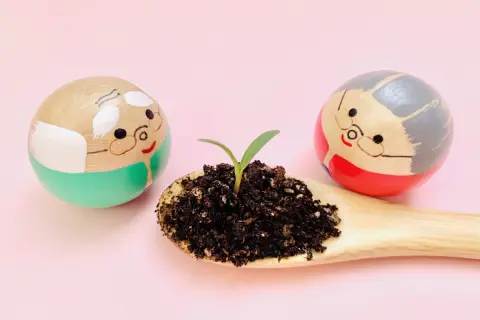 60代の親が「終活宣言」！正直まだ早い気がするのですが、終活は「何歳で」「どんなこと」から始めるのが一般的なのでしょうか？