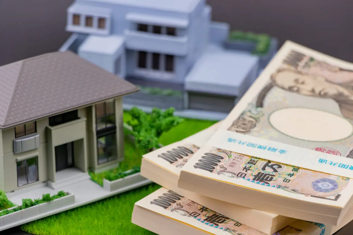 兄弟で「両親の家」を「共同相続」しました。もし評価額が「2000万円」だったら「固定資産税」はどちらかが負担するのでしょうか？