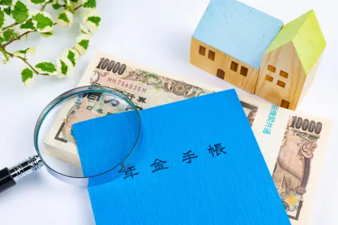 年金の平均受給額が月20万円未満の割合は？ 月20万円未満の年金なら定年後も働き続けないといけない？