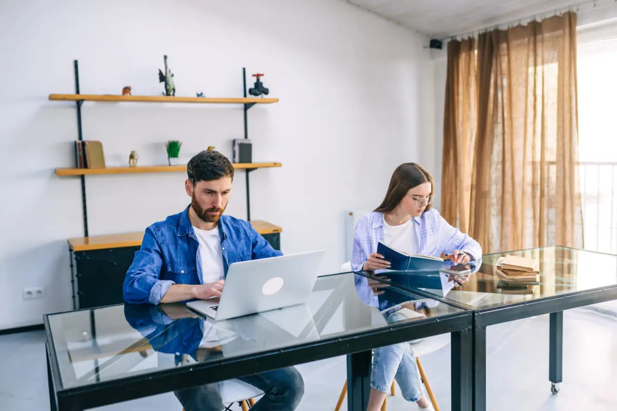 「結婚すると幸せは2倍」と聞くけど“手取り”は年間いくら増える？ 年収600万円で配偶者「あり・なし」の社保・税金をシミュレーション