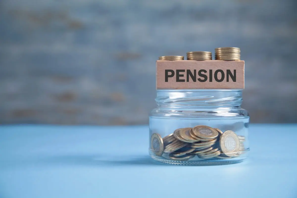 62歳で「月12万円」をパートで稼ぐ主婦。夫の定年退職でパート時間を増やし「社会保険」に加入しました。65歳までパートを続けると、年金はいくら増えますか？ 70歳まで働くケースも試算