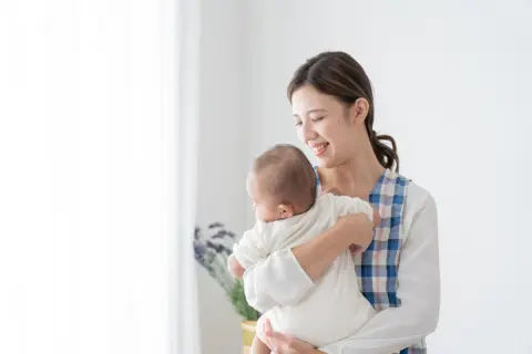 ベビーシッターで割引券を利用できる!? こども家庭庁の「ベビーシッター券」ってどのような制度なのでしょうか？