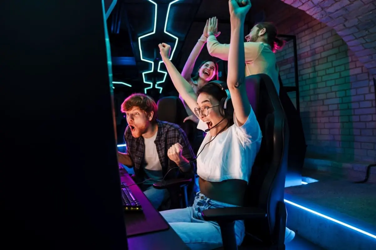 国内で開催される大規模な「eスポーツ」の「賞金」はいくら？ 「億」超えの大会はある？