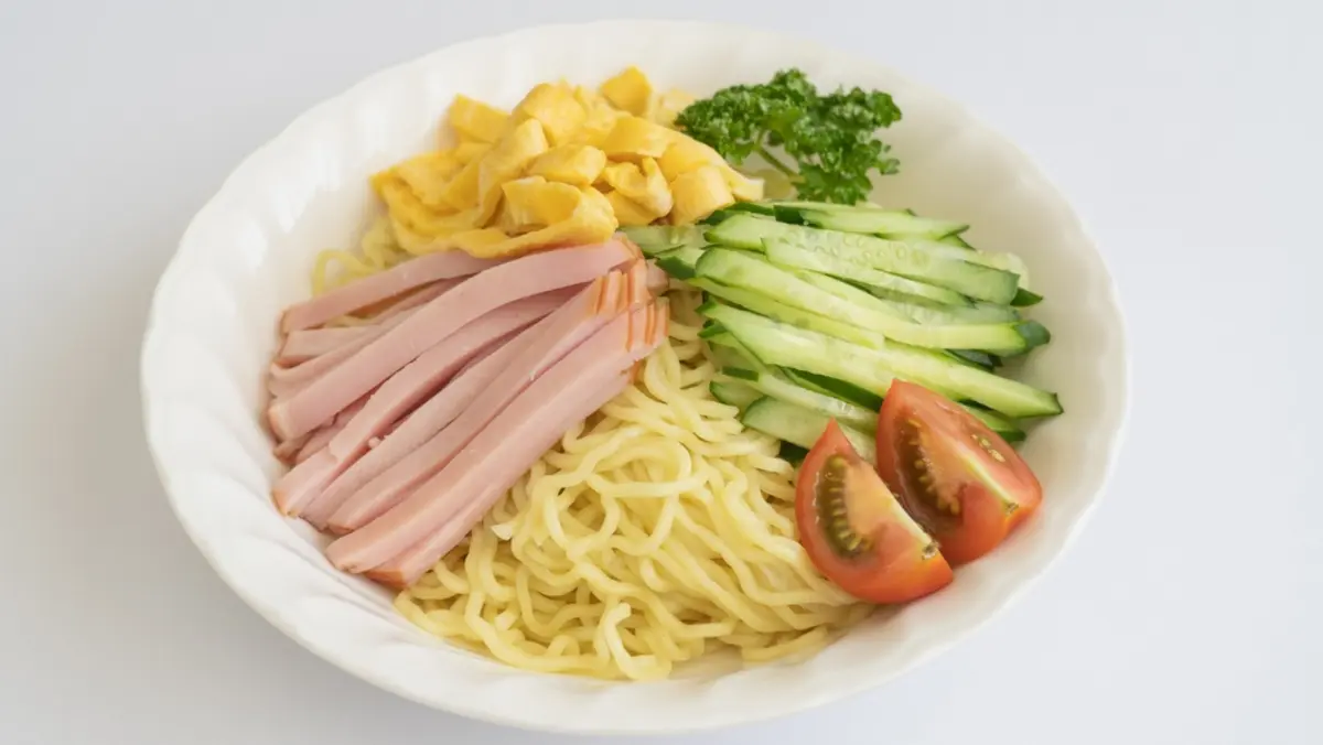 暑い日は“冷たい麺”が食べたい！「冷やし中華・そうめん・ざる蕎麦・ざるうどん」1ヶ月間“毎食麺”にしたら、米を買うより何円の節約になる？ それぞれを比較