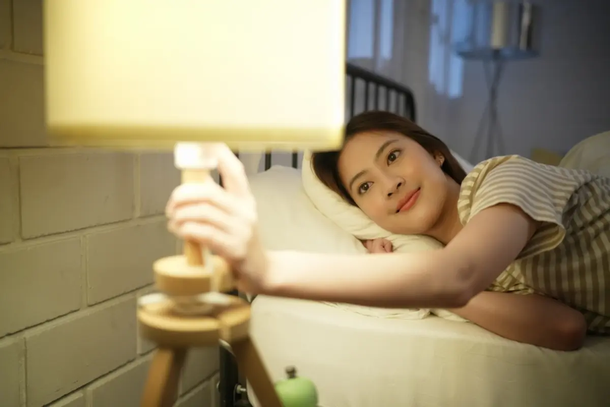 寝るときは「豆電球つけっぱなし」にしています。「電気代」が地味にかさんでいる気がするのですが、「1ヶ月間」でどの程度でしょうか？