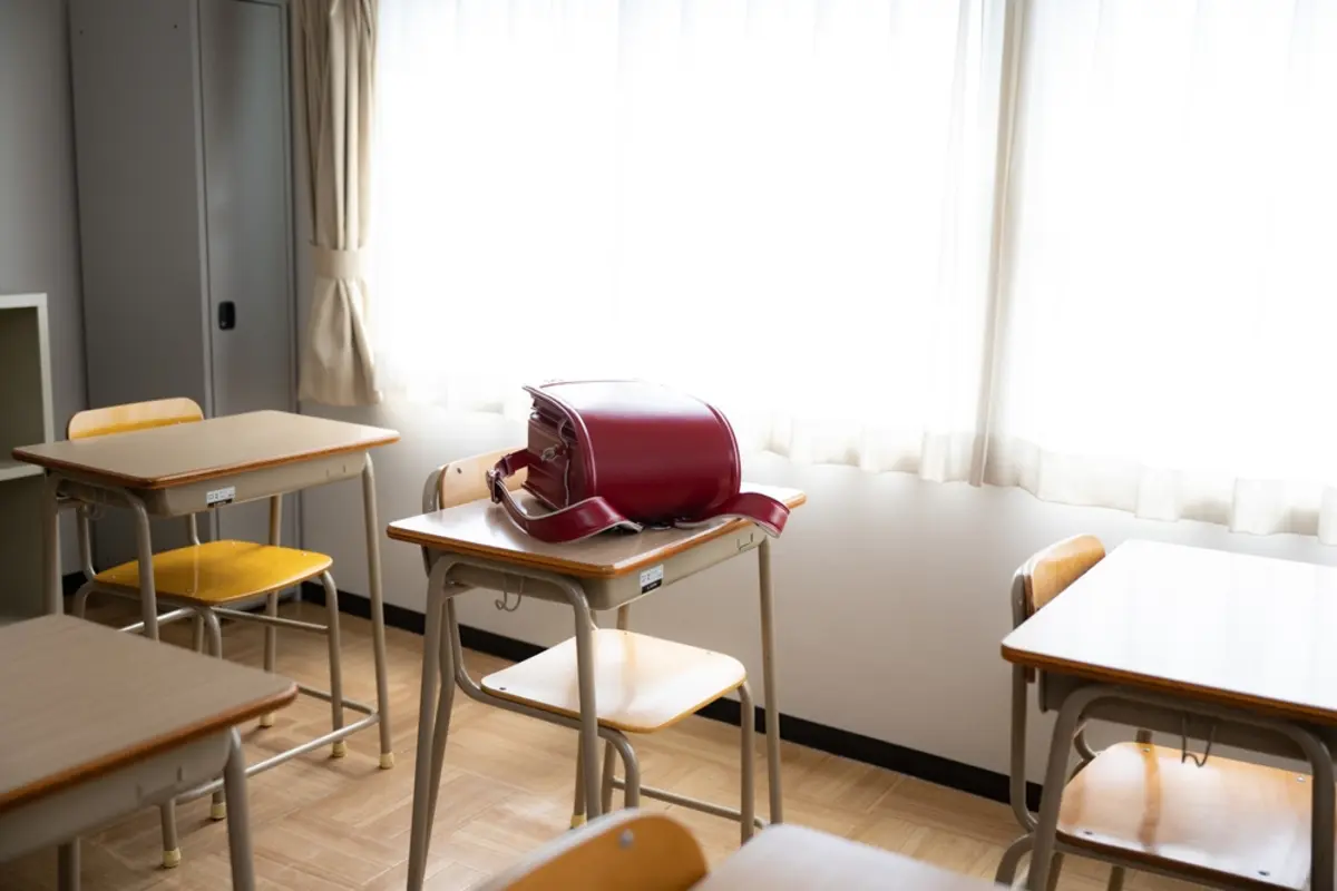 子どもの教育費に「766万円以上」の備えが必要！30代の平均貯蓄額と年収を踏まえて、学費1000万円を貯めるにはどうしたらいい？