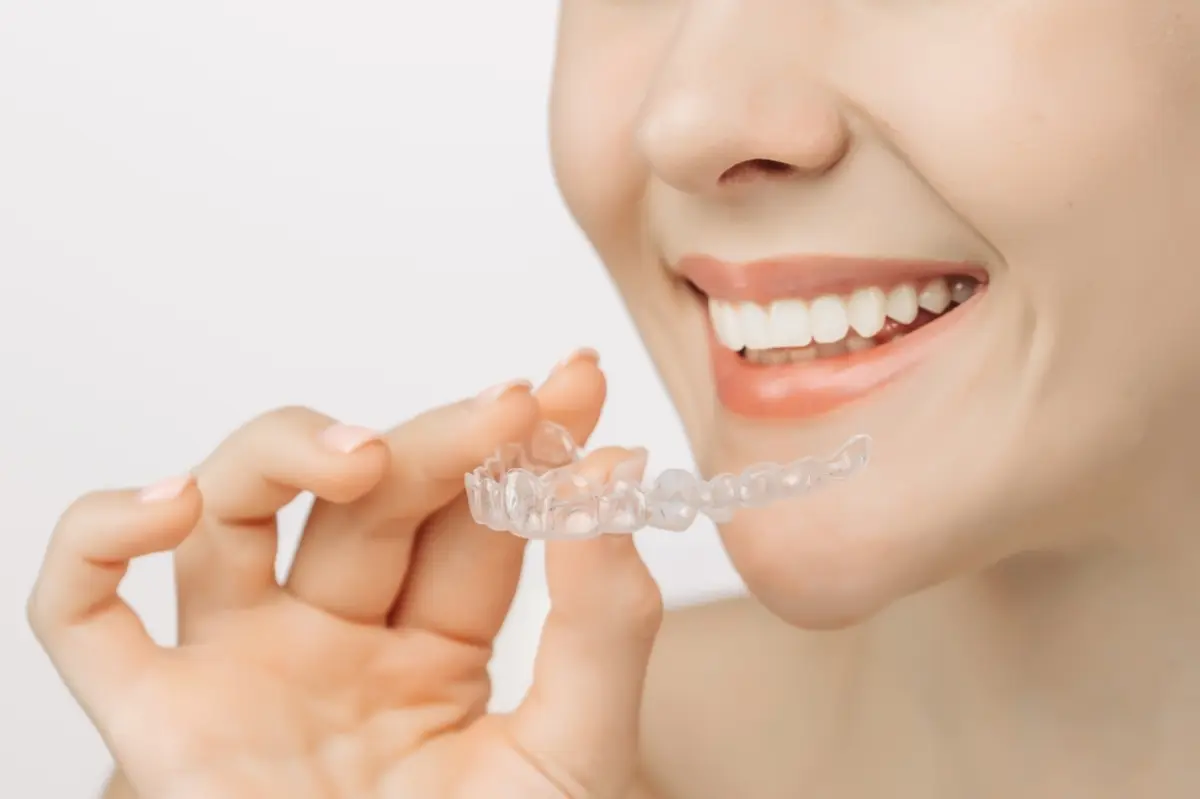 友人が歯列矯正費用「30万円」を医療費控除で申請したそうです。私の「100万円」の歯列矯正は申請できなかったのですが、何が違うのですか？