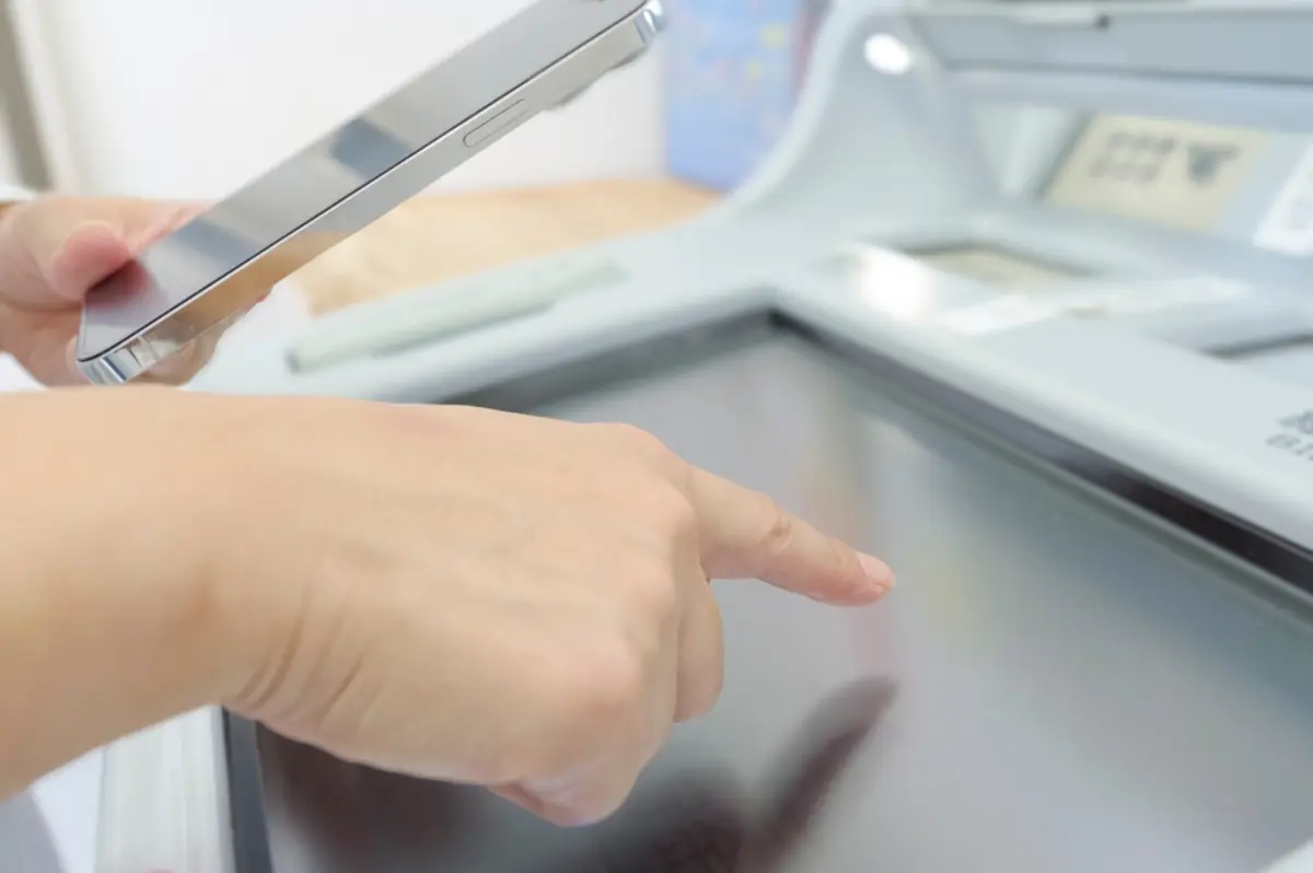 75歳の父が「銀行口座の暗証番号を忘れた」と言っています。相続時や本人確認でトラブルにならないでしょうか？