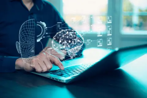 大手企業で最先端の「AIエンジニア」をしている知人。AIに携わる人の「給料水準」はどれくらい？ 「1000万」くらいもらえるの？