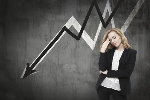 実質賃金が4ヶ月連続でマイナス…「基本給」は上がっているようだけど、なぜこんなに生活が苦しいの？