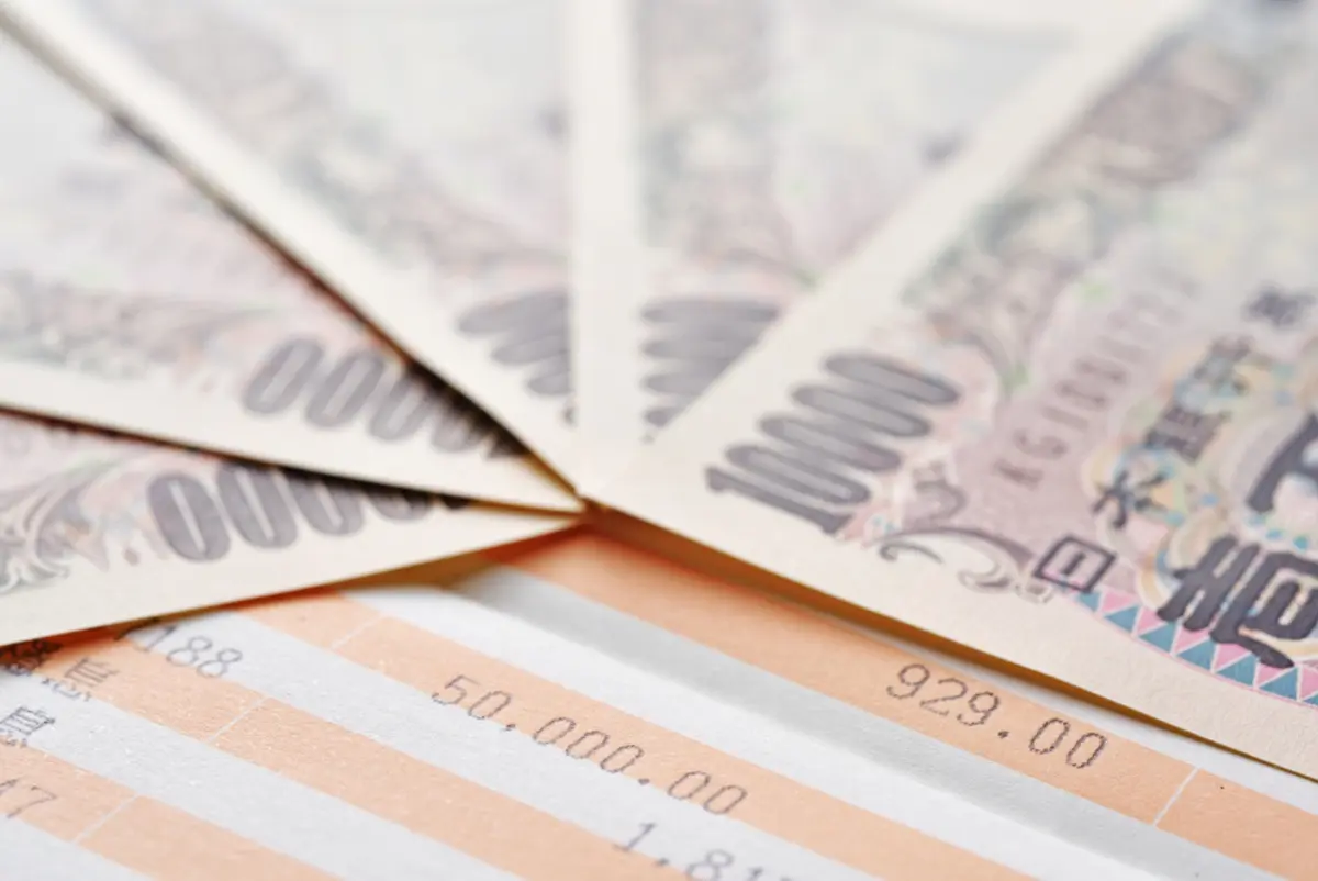 給与から天引きされる社会保険料が毎月「約5万円」と負担です。社会保険料を節約する方法はありますか？