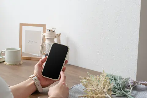 私は毎回「10万円以上」払ってiPhoneを一括購入しています。やはり大手キャリアの「端末購入プログラム」はお得なのでしょうか？