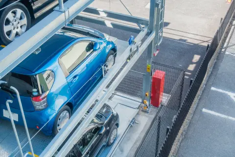 車体の大きい「レクサス LX」だとマンションの駐車場に停められないことが判明！ すでにお金を支払ってしまったのですが「返金」できるでしょうか？