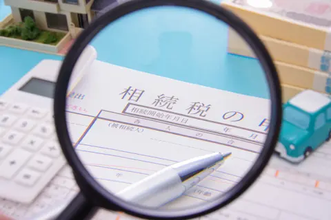 母の遺品から「1000万円を超えるタンス預金」を発見！相続もすべて完了しており、今さら「相続税の申告」はしなくても大丈夫でしょうか？