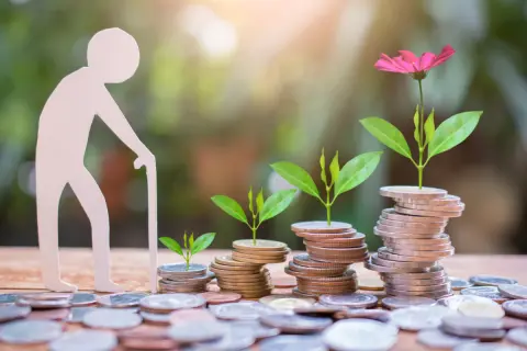 老後資金「2000万円」を貯めている人は実際にどれくらいいる？50～60代の平均貯蓄額と、40代からでもできる「賢い貯め方」とは