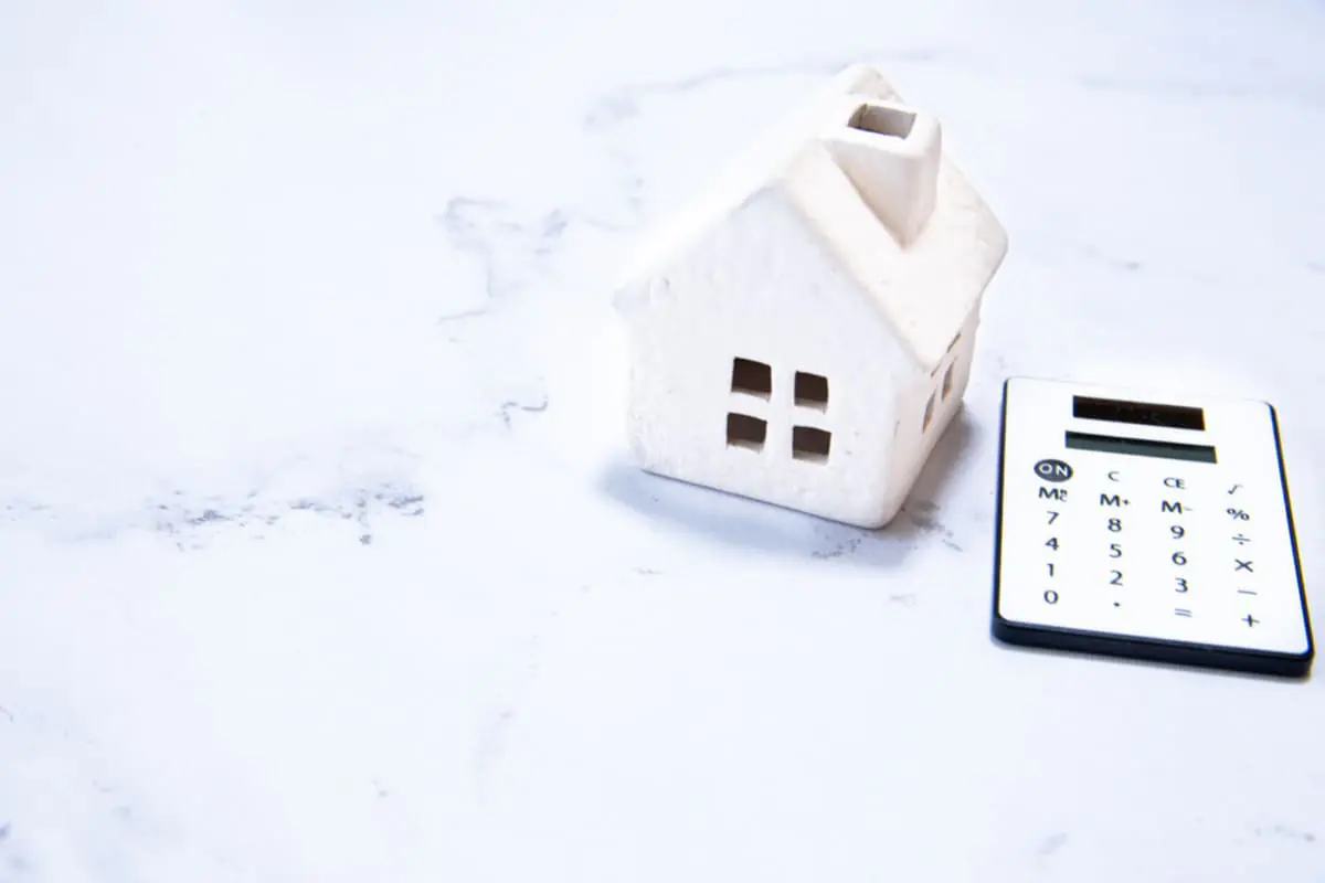 年金暮らしでも「賃貸住まい」はできる？ 目安となる年金額は？