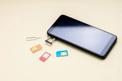 20代でも格安スマホを持つことに抵抗があります…大手キャリアにない良さって「低価格」以外にありますか？