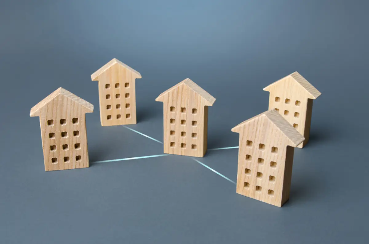 「住宅ローン」を検討しているのですが、“年収の何倍”くらいまでなら借りれますか？ “頭金”は用意できそうにないです。