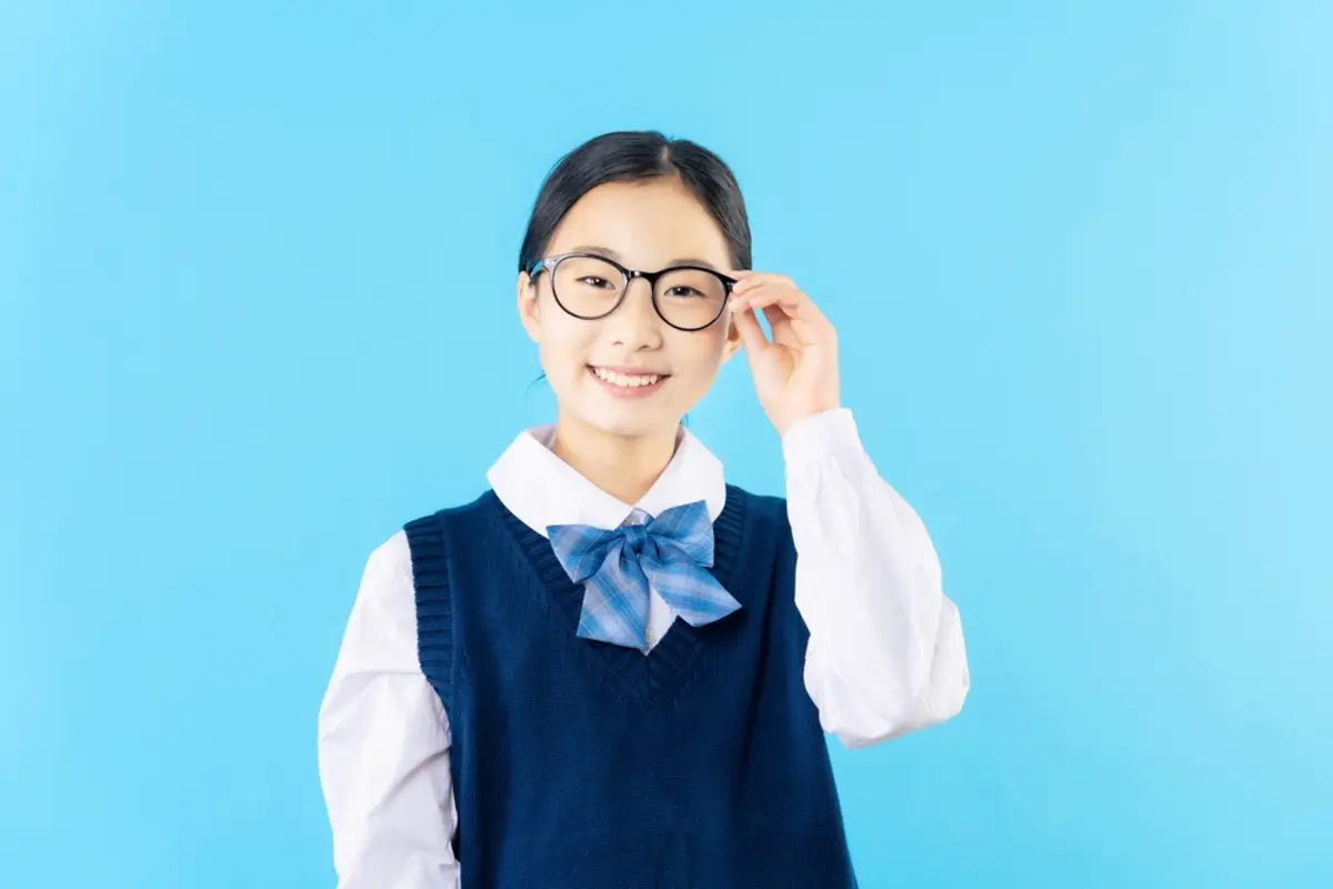 中学生の子どもにメガネを作ったら「医療費補助」が出ると言われました。本当に対象になるのでしょうか？